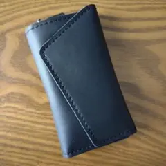 新品＊レザー キーケース　ブラック　牛皮・鉄