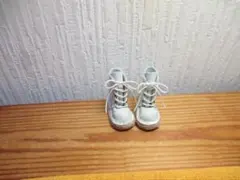 Item thumbnail for item 4744aafa-3bc0-437b-8146-5accf50e91d7