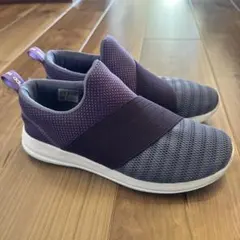 【adidas】　アディダス　スニーカー23.5cm スリッポン　紫　パープル