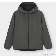 ジーユー　ウィンドプルーフシェルパーカ