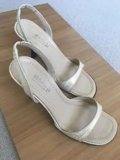 美品✨バックストラップサンダル イタリア製のサムネイル