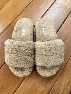 UGG コゼッタカーリーのサムネイル