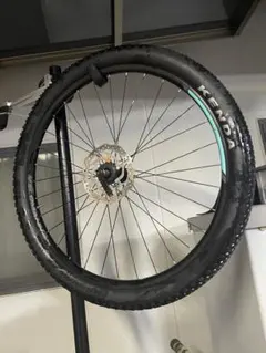 a*様 新品同様品 maxxis ikon 26 2.20 65psi 前後2本 - メルカリ