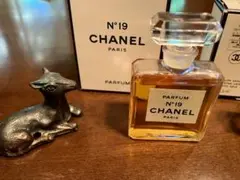 CHANEL N°19 PARFUM 14ml