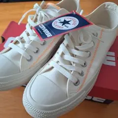最終お値引きABCマート限定CONVERSE ホワイトオレンスニーカー　24新品