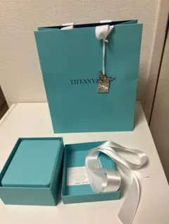 Tiffany & Co. ギフトバッグとボックス