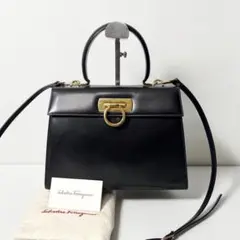 サルヴァトーレフェラガモ　ガンチーニ　トップハンドル　2wayハンドバッグ