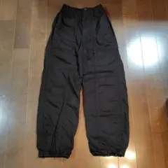 GU コクーンジョガープルオンパンツ　XS　使用スミ