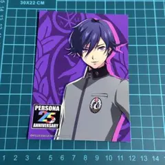 ペルソナ　25周年　トレーディングホログラム缶バッジ　ピアスの少年 ペルソナ ピアスの少年 缶バッジ 25th 主人公 - メルカリ