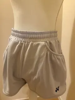 YONEX ライトグレー ショートパンツ L