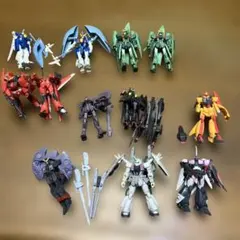 ガンダム フィギュア　セイバーガンダム 、ガイアガンダム 、ムラサメ他