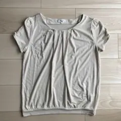 ナチュラルビューティーベーシック　Ｔシャツ　カットソー　トップスのサムネイル