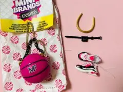 Mini Brands ミニブランズ　ミニファッション　スニーカー