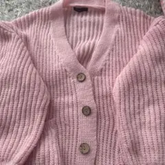 ピンクのセーター
