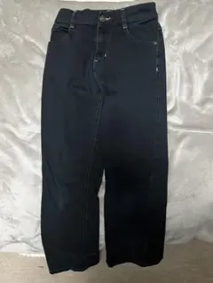 子供用　ブラックデニム長ズボン　140cm