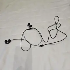 ブラック 有線イヤホン USB-Cコネクタ