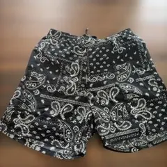 メンズ ペイズリー柄 ショートパンツ ブラックのサムネイル