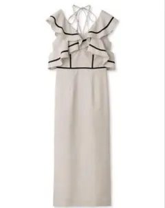 リリーブラウン　配色フリルワンピース ライトベージュ