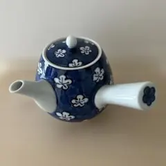 Item thumbnail for item 74f7cdbc-cc0a-4bc4-b782-6f2f84bfabcf