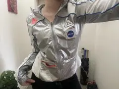 Addidas シャカシャカパーカーSサイズのサムネイル