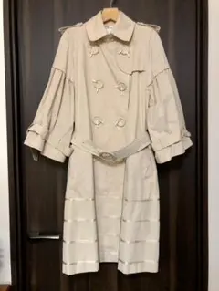 値下げ！新品未使用　ATSURO TAYAMA　ボリューム袖トレンチコート