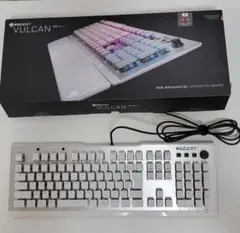ROCCAT VULCAN 122 AIMO ゲーミングキーボードのサムネイル