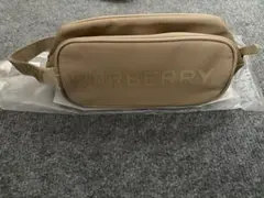 BURBERRY ベージュ ポーチ