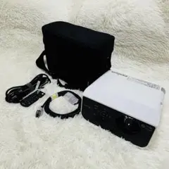 【極美品】RICOH 超短焦点　プロジェクター　ケース付き　WX4153Nのサムネイル