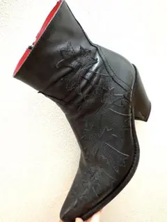 【中古】フリーランス ショートブーツ クロス柄 ブラック サイズ37.5のサムネイル