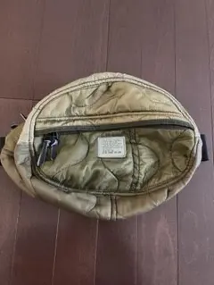 US 三軒茶屋 ボディバック US us 三軒茶屋 Customized Quilted ボディーバッグ - メルカリ