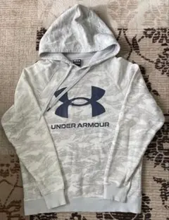 UNDER ARMOUR パーカー カモフラ／size