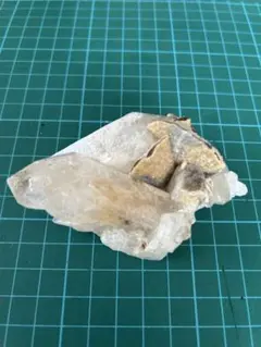激安‼️【天然石】レア ヒマラヤ水晶 クラスター❣️キラキラ鉱物付きのサムネイル