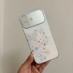 Hello Kitty iPhone17用 花柄ケース シルバー