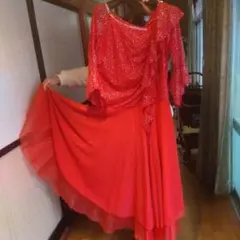 社交ダンス用赤ドレス ラメ入り フリル付き