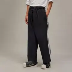 Y-3 ブラック ジャージパンツ Lサイズのサムネイル