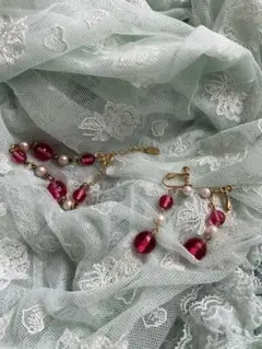 2点セット　ピンクハウスガラスとパールのブレスレットとイヤリング✨♥️✨♥️✨のサムネイル
