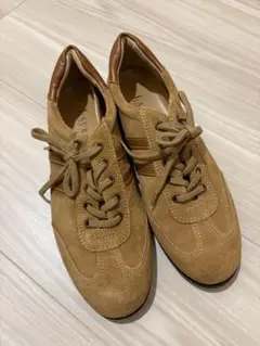 【Ralph Lauren】ベージュ スエード レースアップ スニーカー 新品のサムネイル
