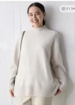 【美品】アンフィーロ　オフホワイト ハイネック ニットセーター