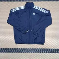 adidas ナイロンジャケット ネイビー　身幅53 着丈73 襟含む