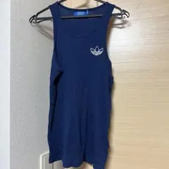 adidasタンクトップ
