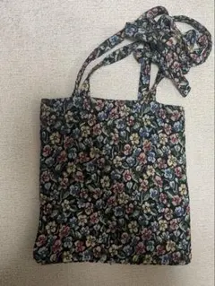 Item thumbnail for item 98e49c73-8f29-45e8-a91c-192053f9b277