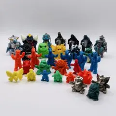 ゴジラ】消しゴム 怪獣軍団 噛みつきゴジラ 詰め合わせ - メルカリ