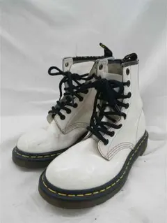 Item thumbnail for item 4d453192-caa4-4884-9fbd-0378852f25fa