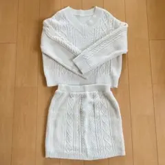 GU ケーブルVネックセーター、ケーブルネットミニスカート セットアップ