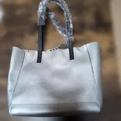 Item thumbnail for item b5af8b66-4a7a-4d84-9e61-1f8e940ce62b