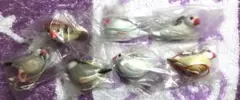 文鳥ストラップと缶バッジのサムネイル