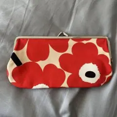 マリメッコ　がま口ポーチ