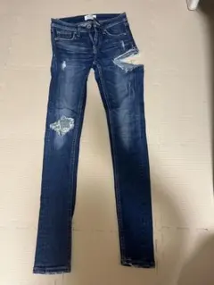 GYDA SIDE RIPPEDスキニーデニムパンツ　ダメージデニム