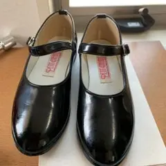 フォーマルシューズ 黒 女の子