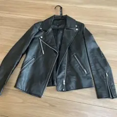 黒 レザー ライダースジャケット　ユニクロ　UNIQLO ダブルライダース